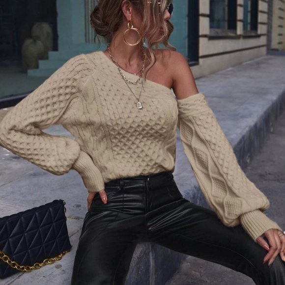 Asymmetrical Neck Cable Knit Sweater top - Picture 4 of 7